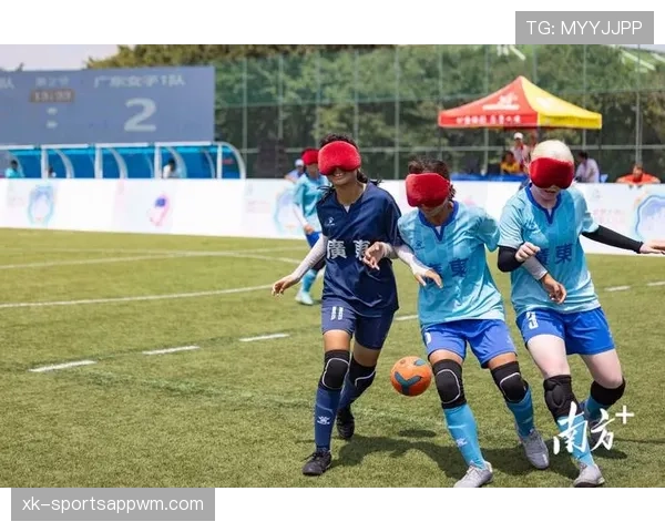 规则拆解：足球比赛中身体对抗的合理范围和判罚标准解析