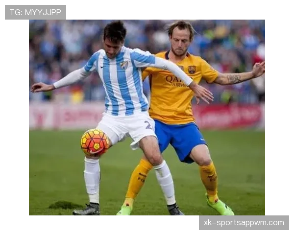 理查德森利用突破能力提升球队攻防转换效率拉开对手防线